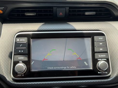 Used 2021 Nissan Kicks S FWD image 23