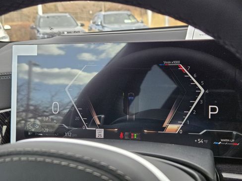 New 2026 BMW X7 xDrive40i w/ M Sport Package image 18