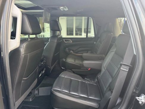Used 2019 GMC Yukon Denali w/ Denali Ultimate Package AWD/4WD image 38