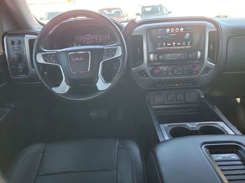 Used 2018 GMC Sierra 1500 SLT image 12
