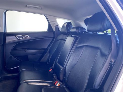 Certified 2026 Kia Sportage EX FWD image 33