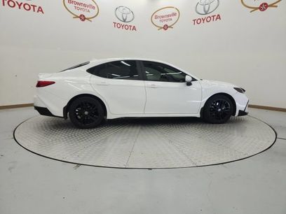 Used 2025 Toyota Camry SE w/ Convenience Package