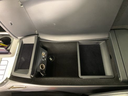 Used 2020 Lexus LS 500 w/ Interior Upgrade Package RWD image 29