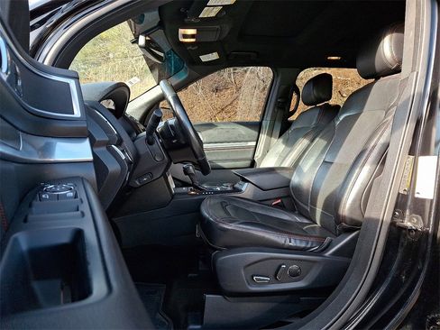 Used 2016 Ford Explorer Sport w/ Equipment Group 401A image 13