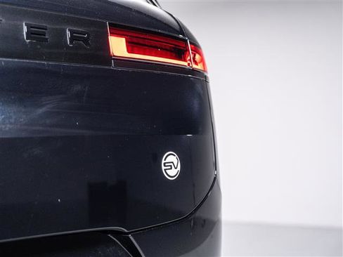 New 2025 Land Rover Range Rover Sport SV Edition Two image 33