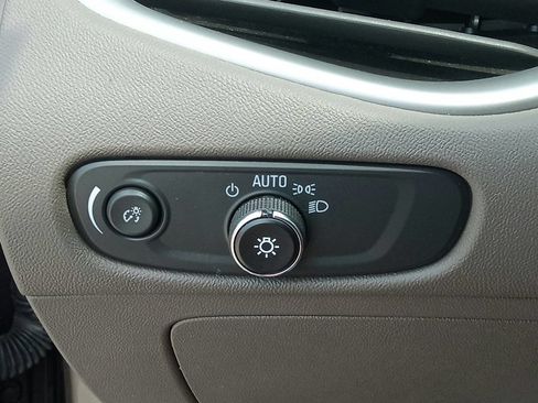 Used 2024 Chevrolet Malibu LT FWD image 30