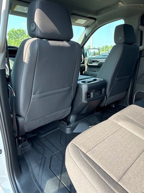 New 2026 Chevrolet Silverado 1500 RST w/ LPO, Dark Essentials Package AWD/4WD image 25