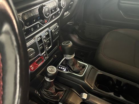 Used 2020 Jeep Gladiator Rubicon w/ LED Lighting Group image 20