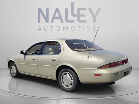 Used 1995 INFINITI J30 image 3