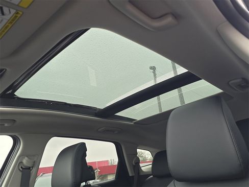 New 2026 Kia Sportage EX image 17