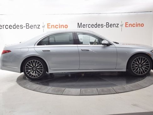 Certified 2022 Mercedes-Benz S 580 4MATIC Sedan image 7