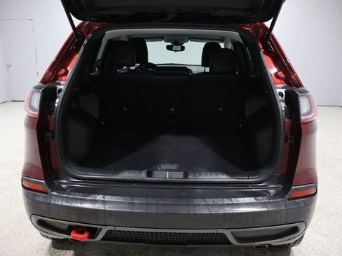 Used 2021 Jeep Cherokee Trailhawk image 20