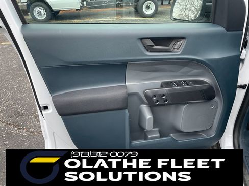 New 2026 Ford Maverick XL image 10