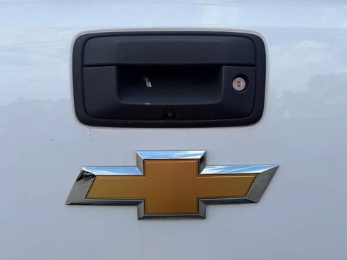 Used 2019 Chevrolet Silverado 2500 W/T AWD/4WD image 70