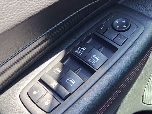 Used 2023 Dodge Durango GT image 17