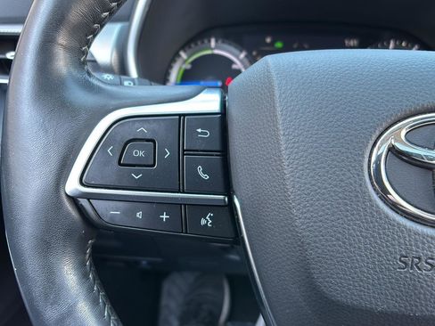 Used 2021 Toyota Highlander Platinum image 30