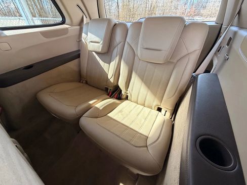 Used 2016 Mercedes-Benz GL 450 4MATIC image 20