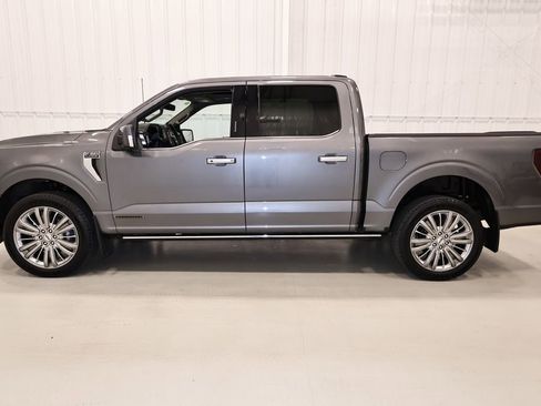 Certified 2024 Ford F150 Platinum w/ Equipment Group 703A Plus AWD/4WD image 7