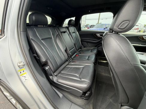 Used 2018 Audi Q7 2.0T Premium Plus w/ Premium Plus Package AWD/4WD image 15