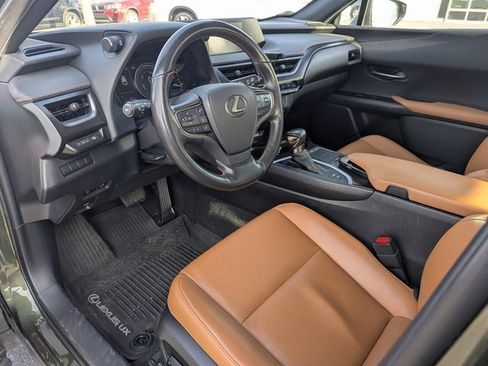 Used 2021 Lexus UX 250h w/ Premium Package image 21