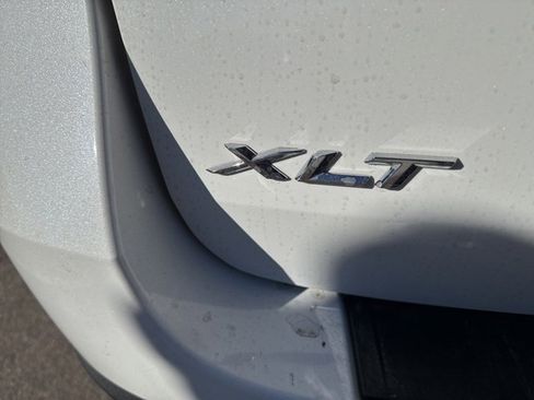 Used 2023 Ford Explorer XLT w/ Equipment Group 202A image 9