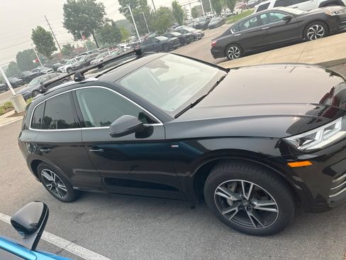 Used 2020 Audi Q5 e Premium Plus w/ Premium Plus Package AWD/4WD image 4