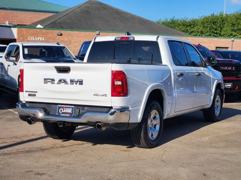Used 2025 RAM 1500 Big Horn AWD/4WD image 7