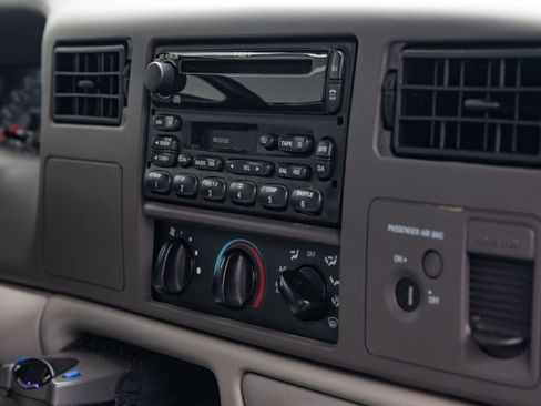 Used 1999 Ford F350 4x4 SuperCab Super Duty image 27