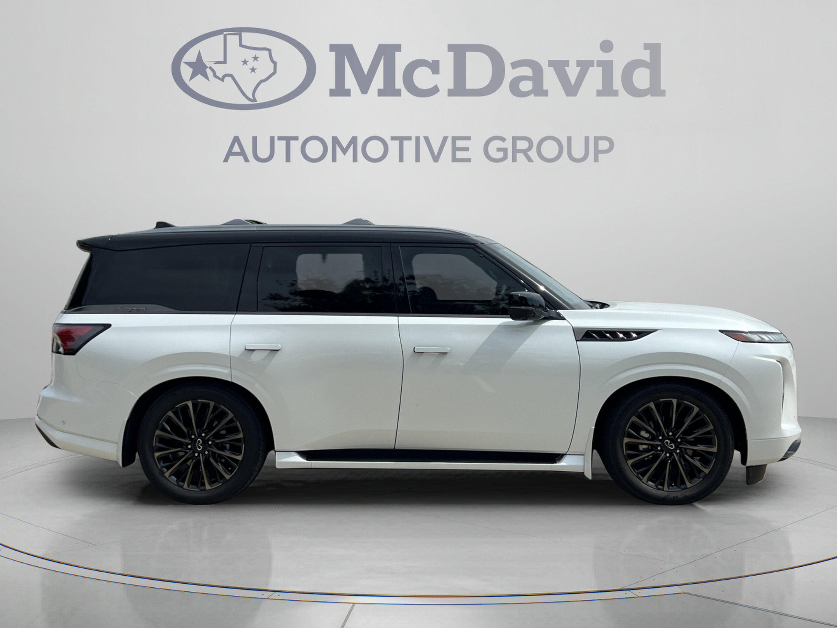 Used 2026 INFINITI QX80 Autograph AWD/4WD image 7