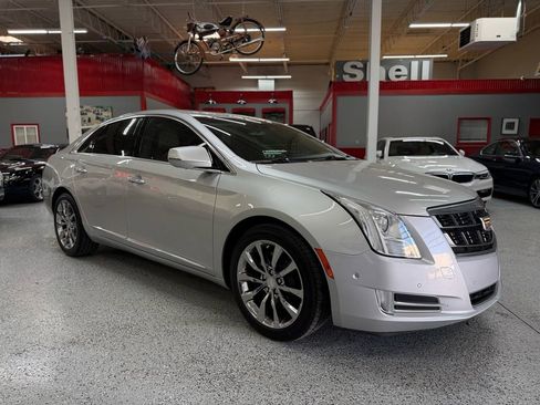 Used 2017 Cadillac XTS Luxury w/ Driver Awareness Package FWD image 7