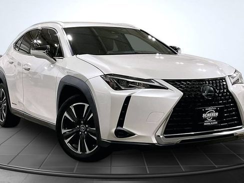 Used 2019 Lexus UX 250h w/ Accessory Package 2 AWD/4WD image 12