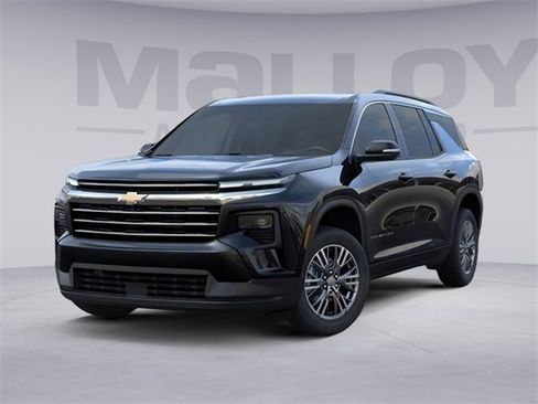 New 2026 Chevrolet Traverse LT image 8