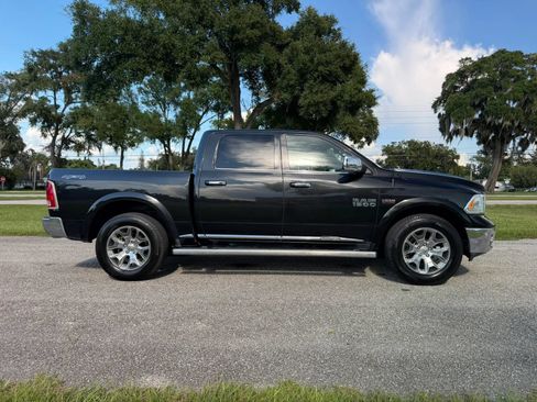 Used 2017 RAM 1500 Limited AWD/4WD image 4