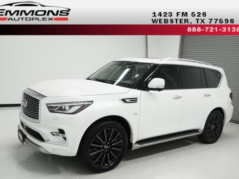 Used 2019 INFINITI QX80 Limited w/ All-Season Package image 1