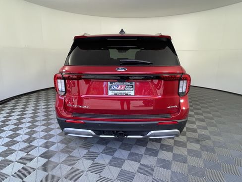 New 2026 Ford Explorer Platinum w/ LUX Leather Package AWD/4WD image 4