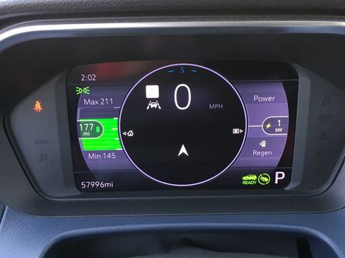 Used 2022 Chevrolet Bolt EUV Premier w/ Sun & Sound Package FWD image 2