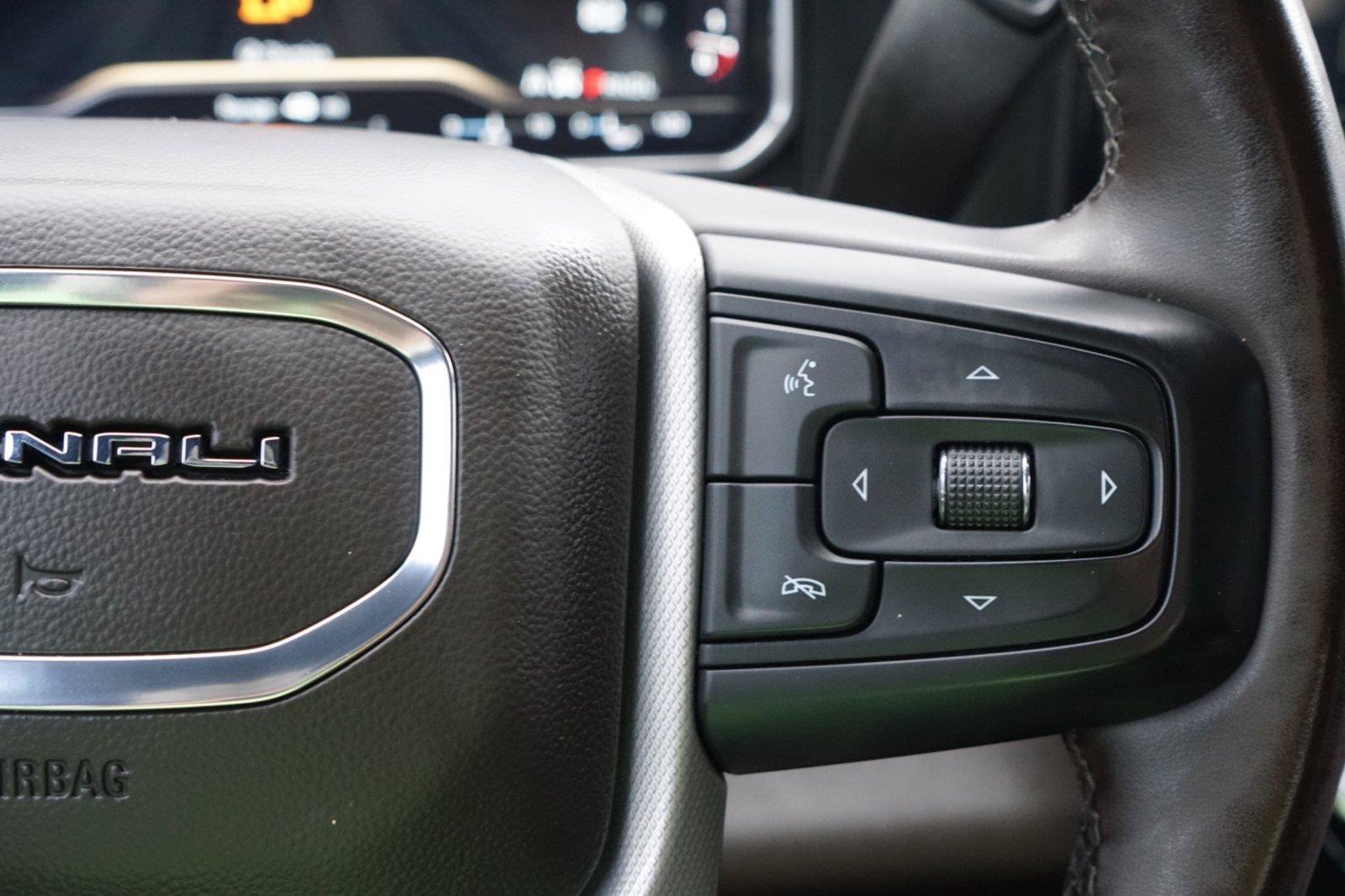Used 2024 GMC Sierra 3500 Denali AWD/4WD image 14