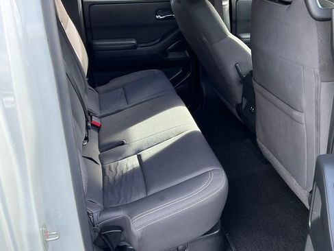 Certified 2023 Nissan Frontier SV w/ Midnight Edition Package image 23