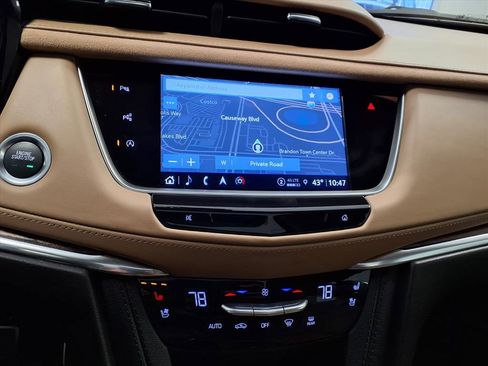 Certified 2023 Cadillac XT5 Sportv w/ Platinum Package image 26