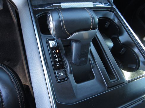 Used 2023 Ford F150 Platinum image 21