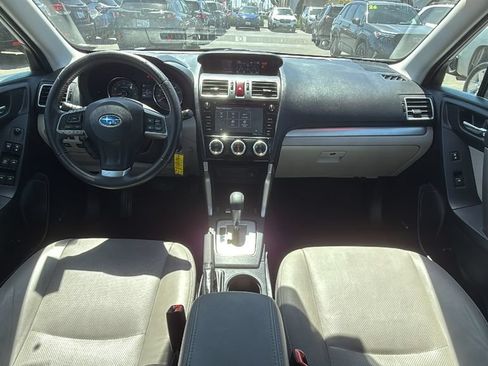 Used 2016 Subaru Forester 2.5i Limited AWD/4WD image 12