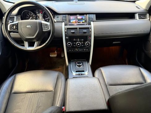 Used 2019 Land Rover Discovery Sport SE AWD/4WD image 11
