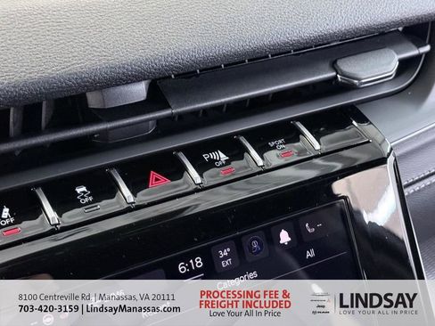 New 2025 Jeep Grand Cherokee Altitude AWD/4WD image 24