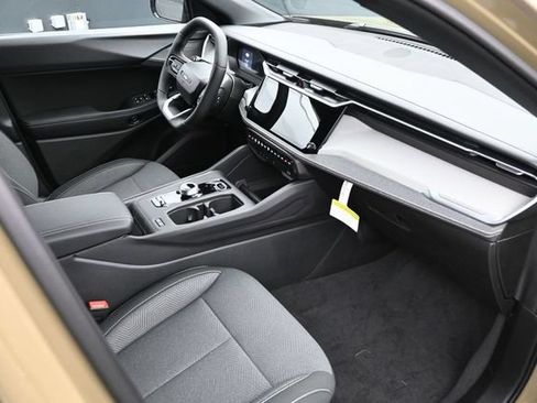 New 2026 Jeep Cherokee Laredo AWD/4WD image 32