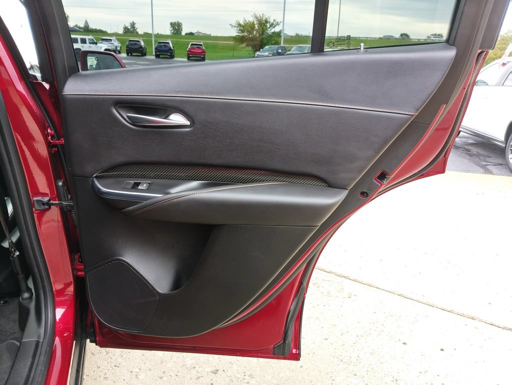 Used 2019 Cadillac XT4 Sport AWD/4WD image 24