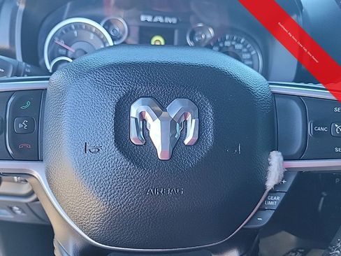 Used 2022 RAM 1500 Big Horn RWD image 25