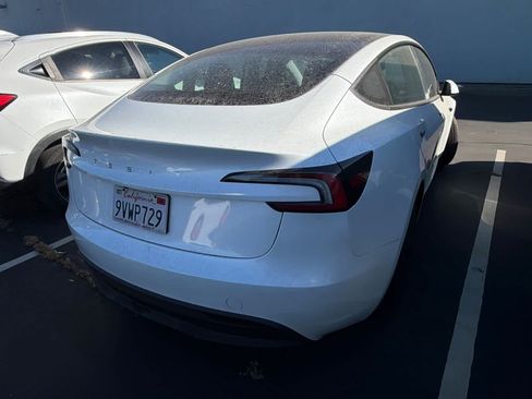 Used 2025 Tesla Model 3 RWD image 2
