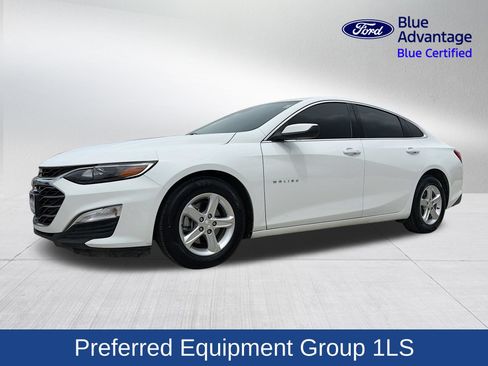 Used 2025 Chevrolet Malibu LS w/ LPO, Floor Liner Package FWD image 1