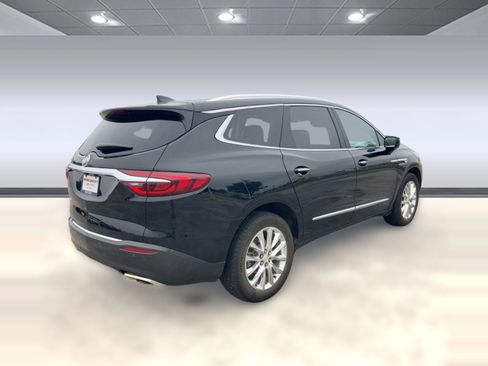 Used 2020 Buick Enclave Premium w/ Sun and Sites Package image 9