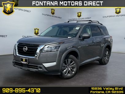 Used 2023 Nissan Pathfinder SV w/ SV Premium Package